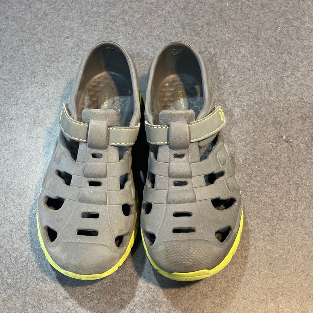 Stride Rite Girls Shoes